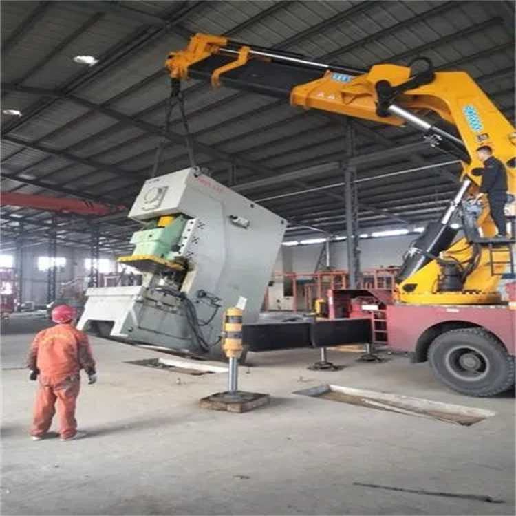 宿州埇桥80吨折臂吊车出租附近电话